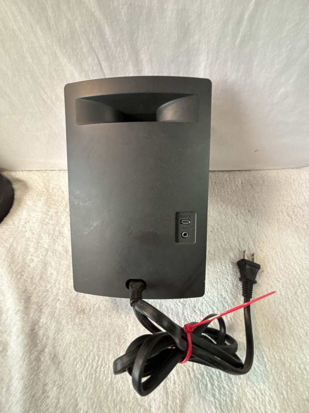 Bose SoundTouch 10 Wireless Music System Model 416776 - Picture 5 of 6